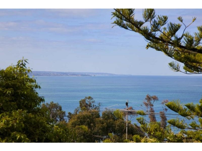 62 Charles Street, Lorne VIC 3232