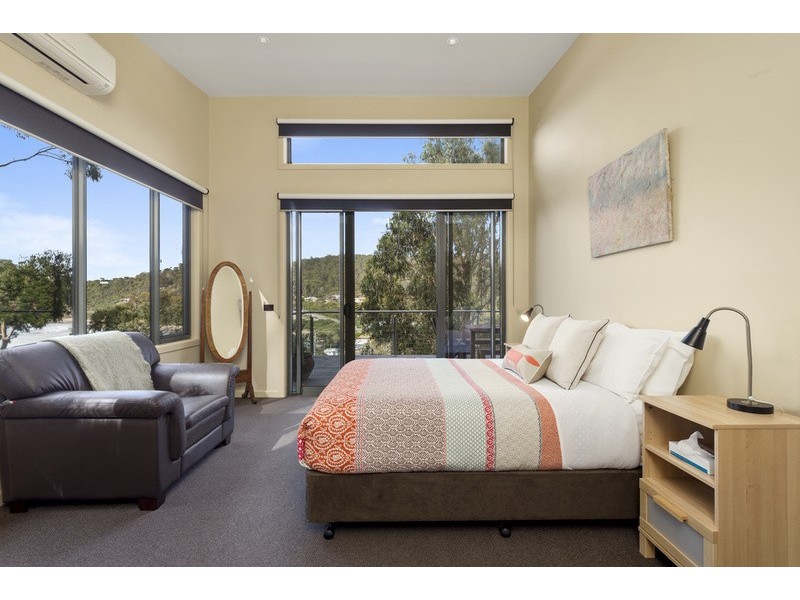 31 Wallace Street, Wye River VIC 3221