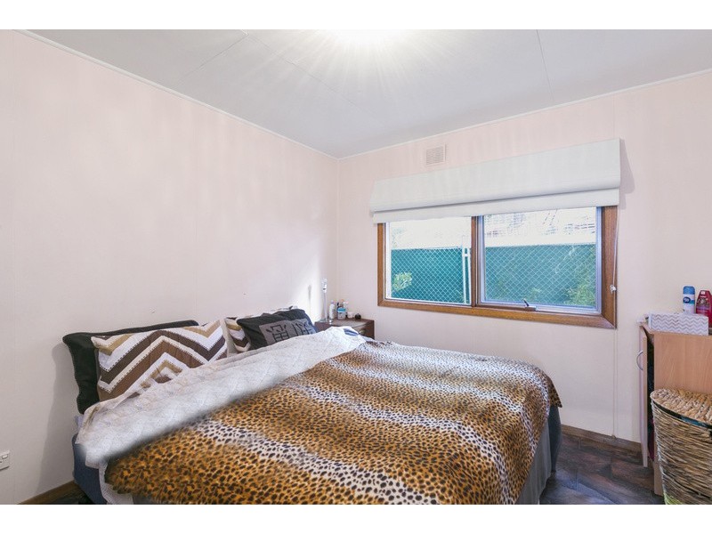 10 Waverley Avenue, Lorne VIC 3232