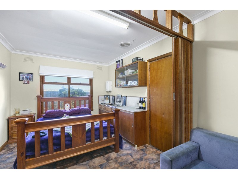 10 Waverley Avenue, Lorne VIC 3232