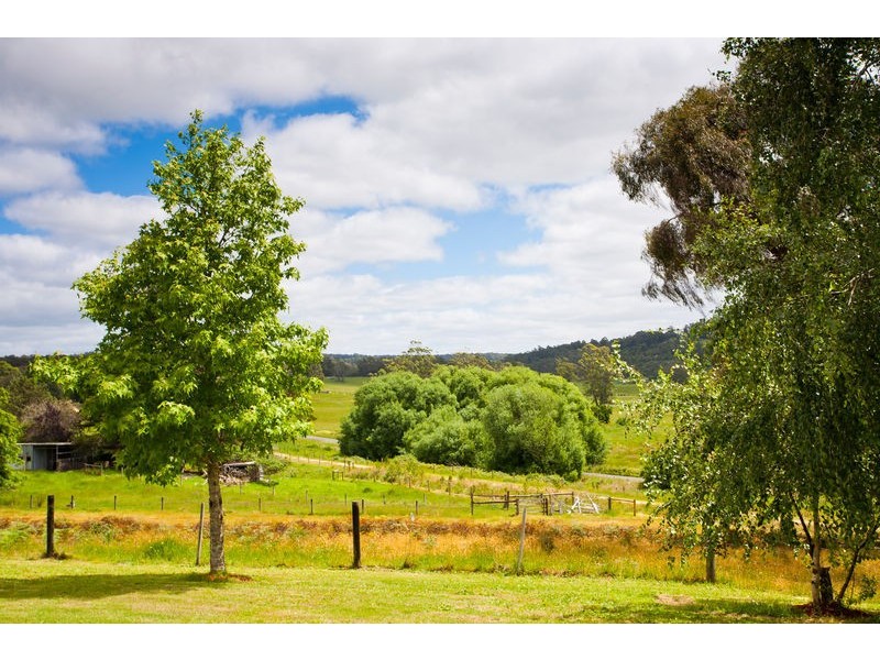 2 Yaugher Road, Forrest VIC 3236