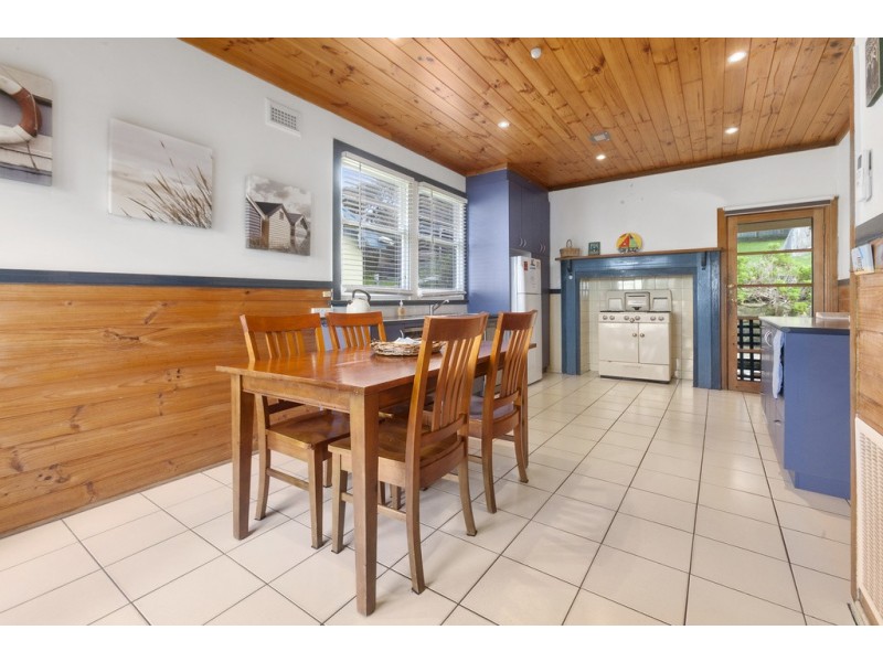 53 Great Ocean Road, Lorne VIC 3232