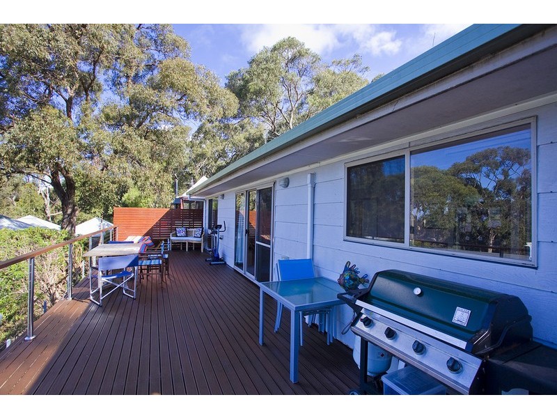 25A Toorak Terrace, Lorne VIC 3232
