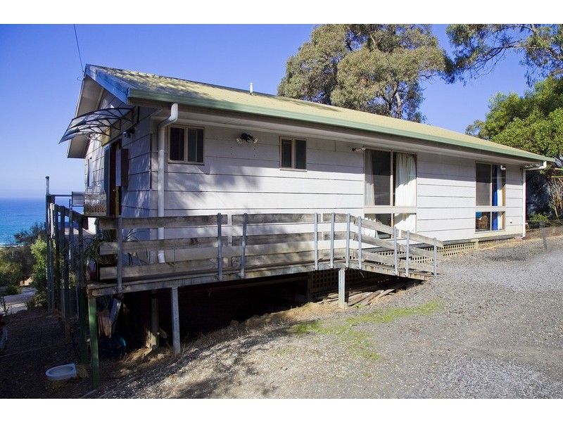 25A Toorak Terrace, Lorne VIC 3232