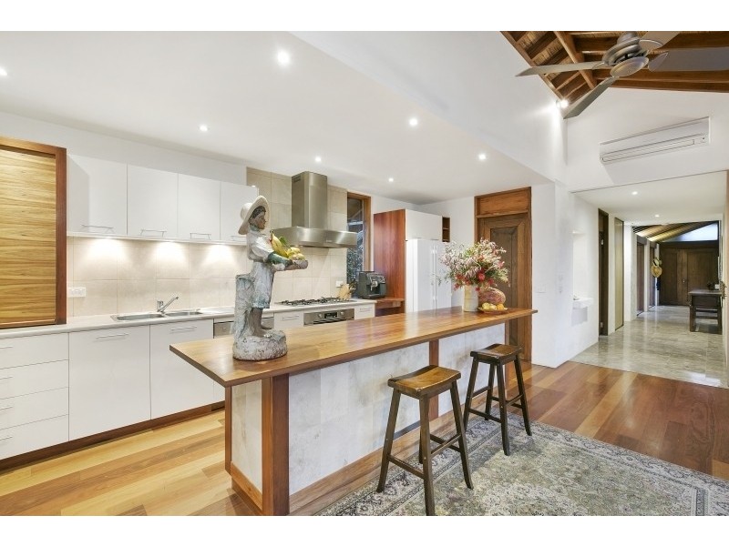 2 Hopetoun Terrace, Lorne VIC 3232