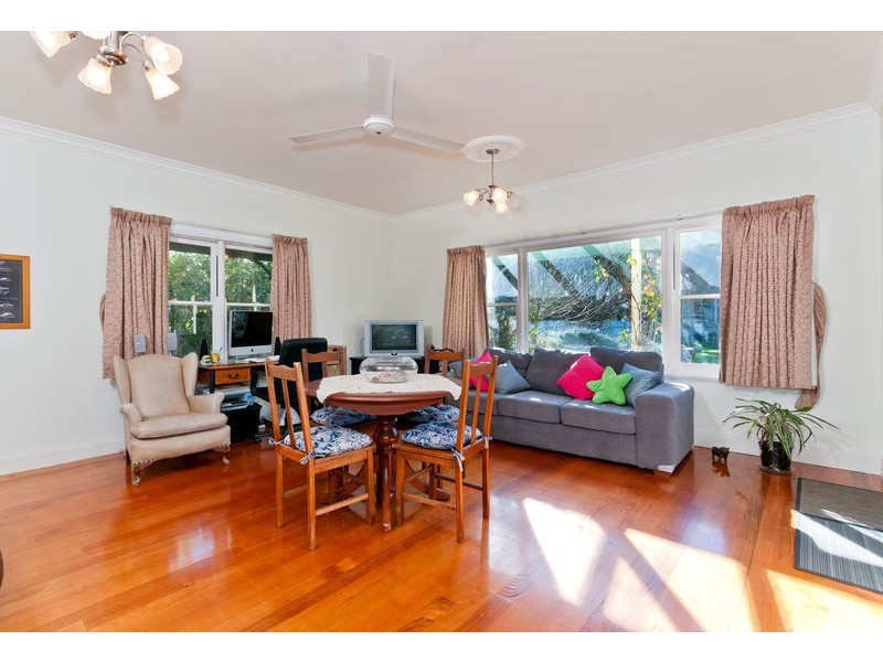 42 Barry Street, Birregurra VIC 3242