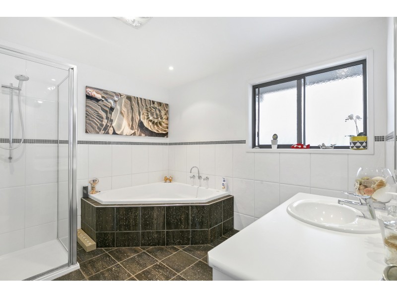 5/12 Lascelles Terrace, Lorne VIC 3232