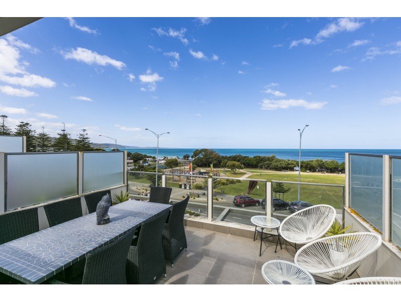 3/118 Mountjoy Parade, Lorne VIC 3232