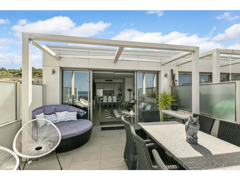 3/118 Mountjoy Parade, Lorne VIC 3232