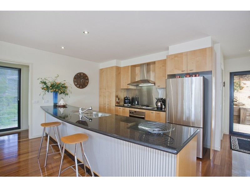 1/17-19 Toorak Terrace, Lorne VIC 3232