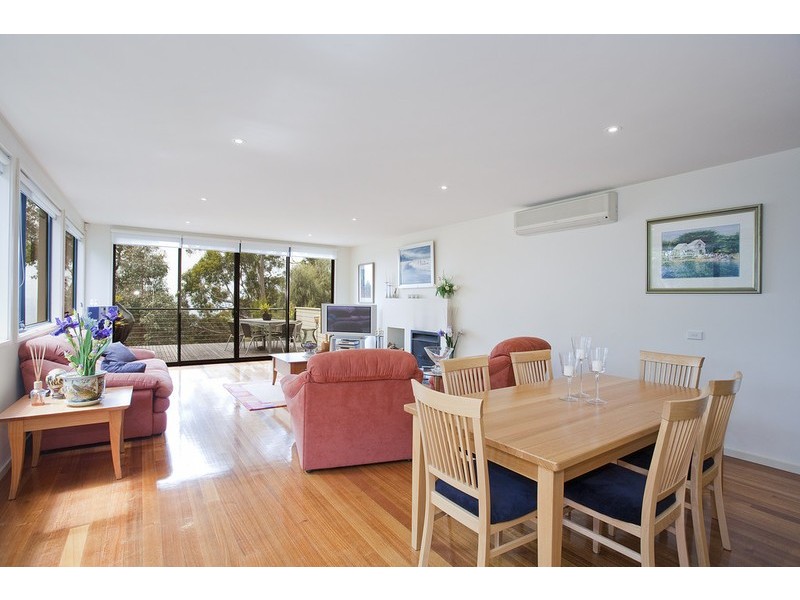 1/17-19 Toorak Terrace, Lorne VIC 3232