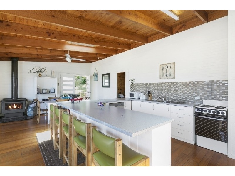10 The Boulevarde, Wye River VIC 3221