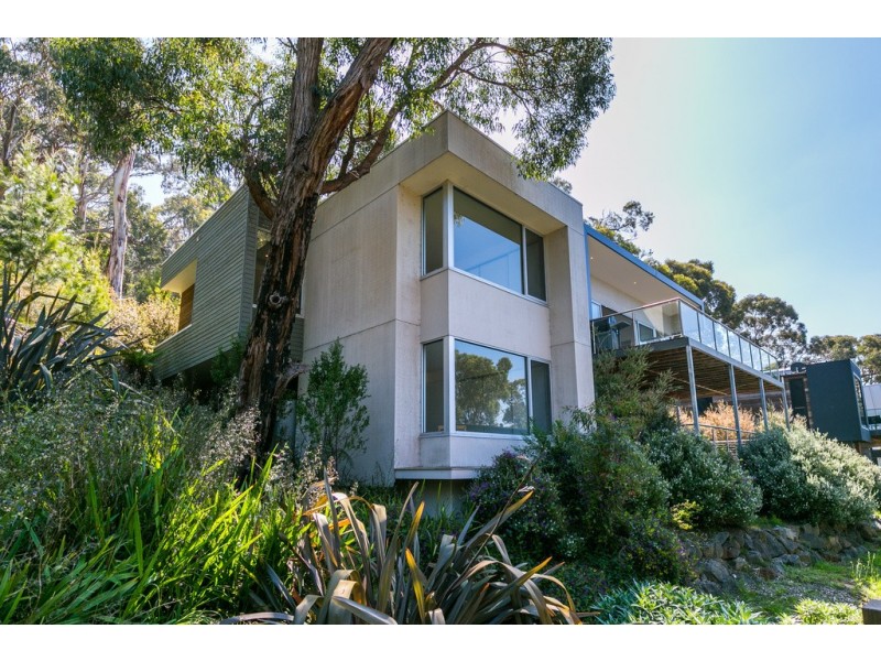 24A Toorak Terrace, Lorne VIC 3232