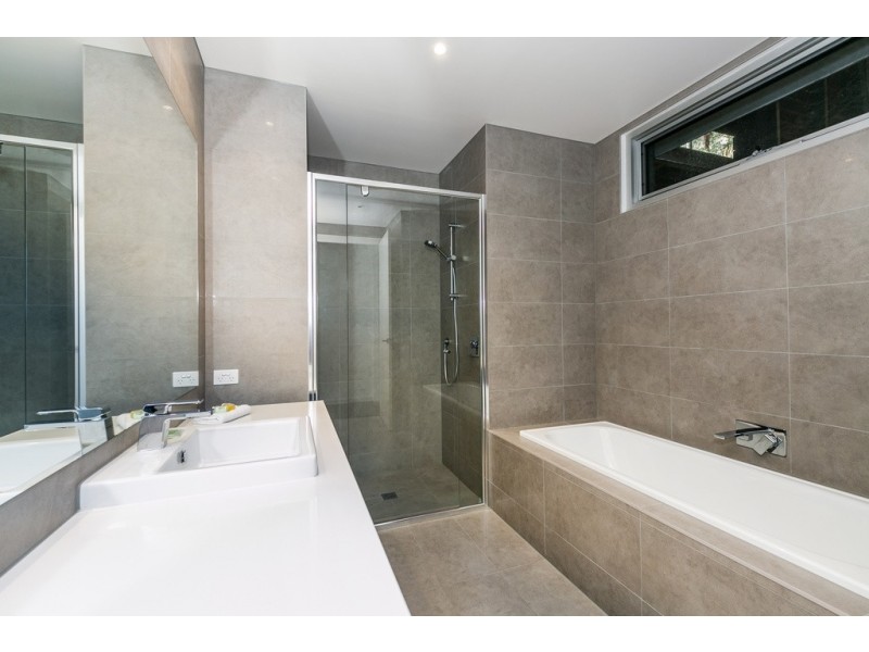 24A Toorak Terrace, Lorne VIC 3232