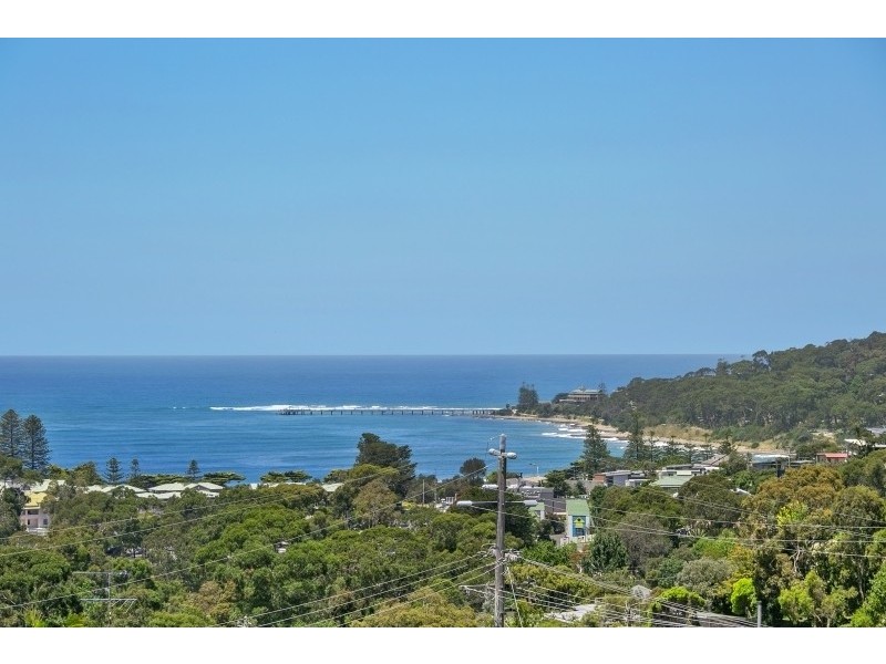 32A Richardson Boulevard, Lorne VIC 3232