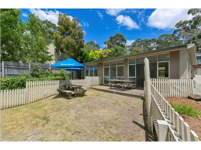 1, 2, 3 & 4/178 Mountjoy Parade, Lorne VIC 3232