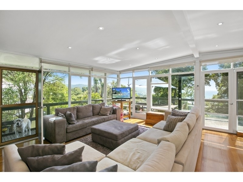 15 Moorhouse Street, Lorne VIC 3232