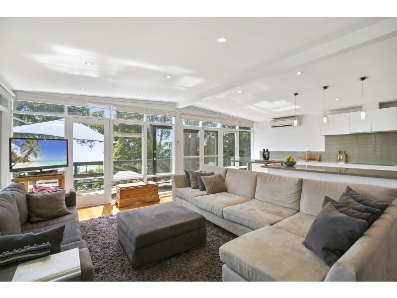 15 Moorhouse Street, Lorne VIC 3232