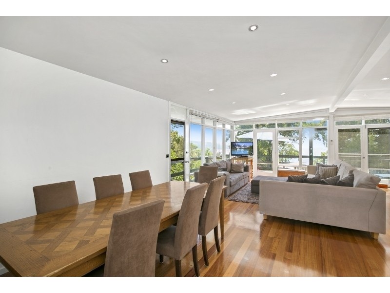 15 Moorhouse Street, Lorne VIC 3232