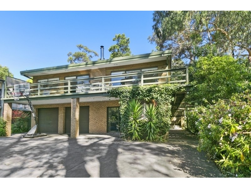 28 Otway Street, Lorne VIC 3232