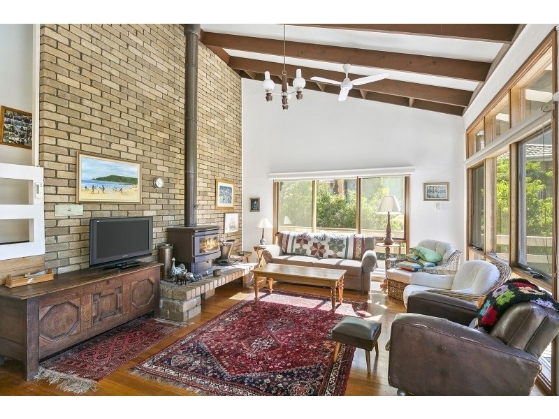 32 Charles Street, Lorne VIC 3232