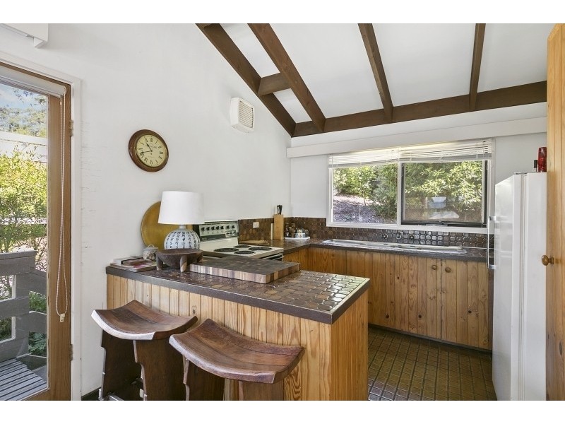 32 Charles Street, Lorne VIC 3232