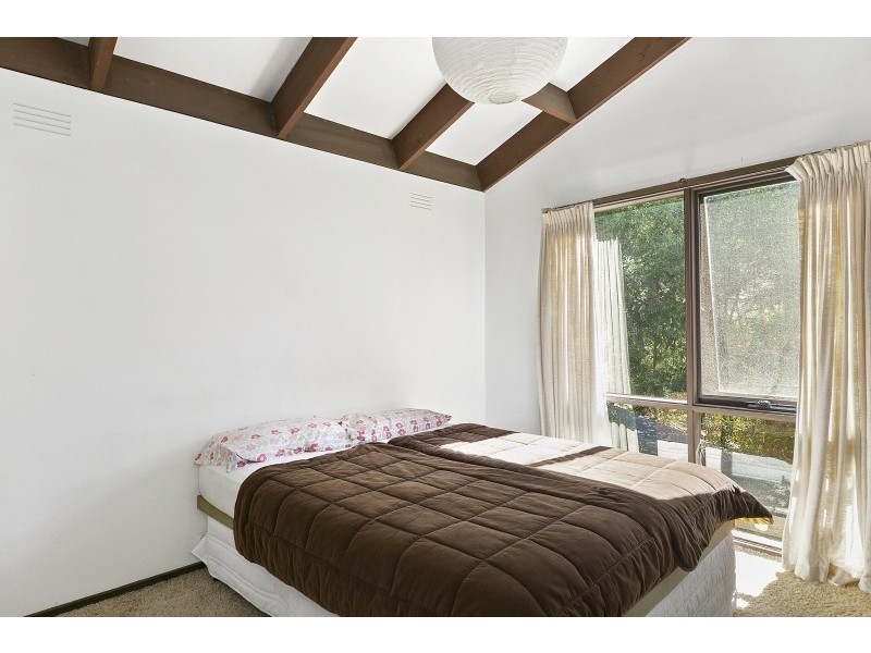 32 Charles Street, Lorne VIC 3232