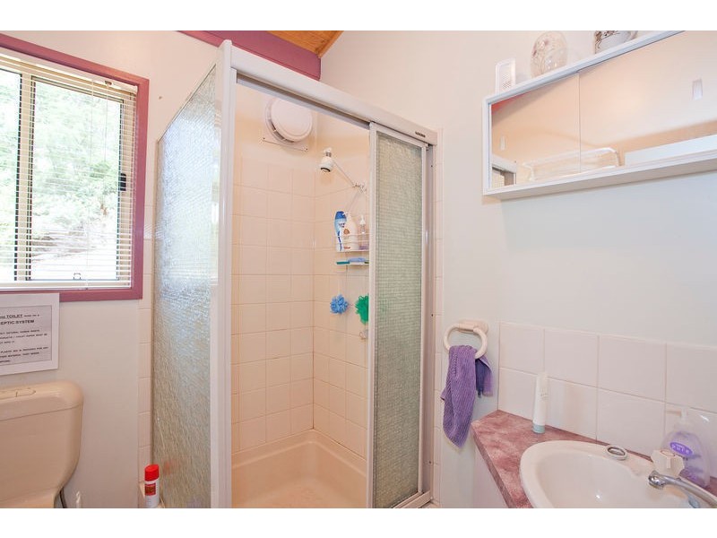 1 Ferny Grove, Kennett River VIC 3221