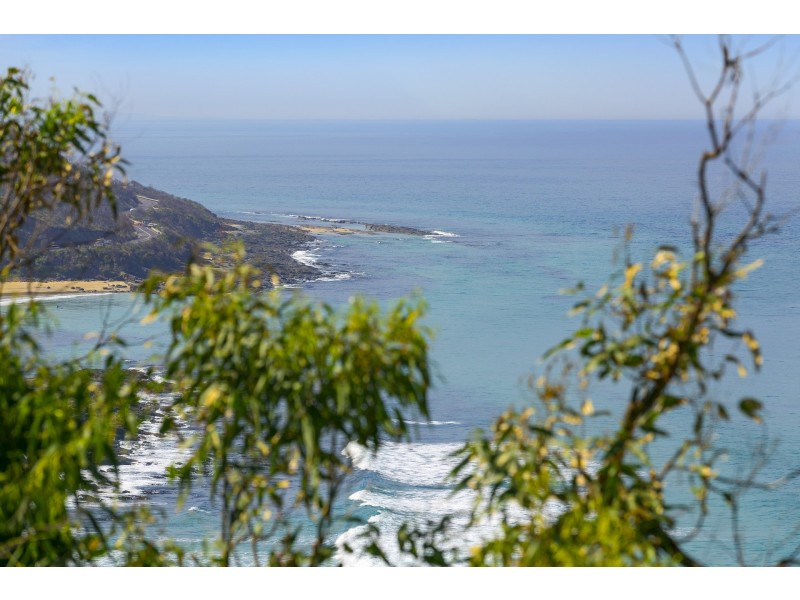 32 McRae Road, Wye River VIC 3221