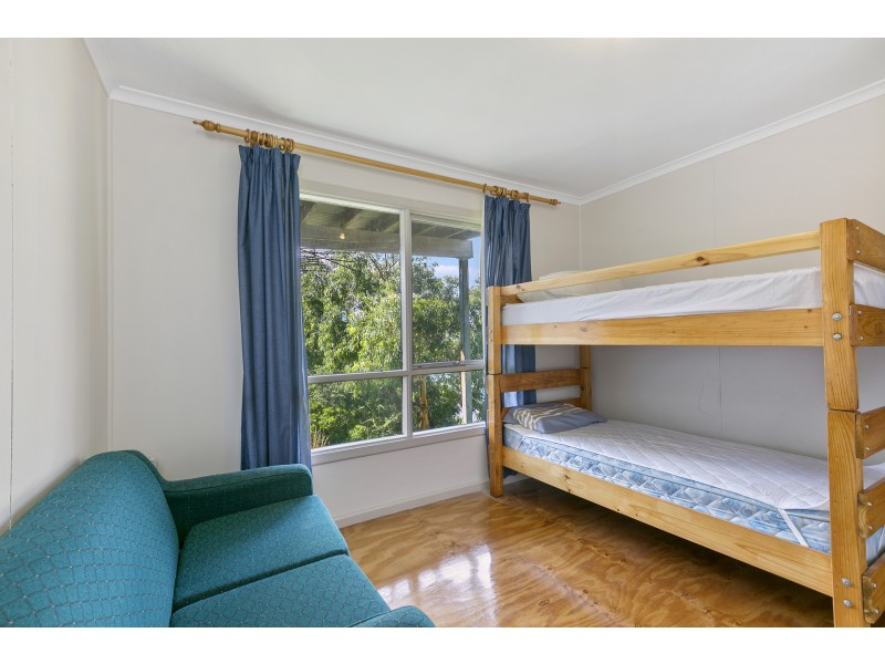 32 McRae Road, Wye River VIC 3221