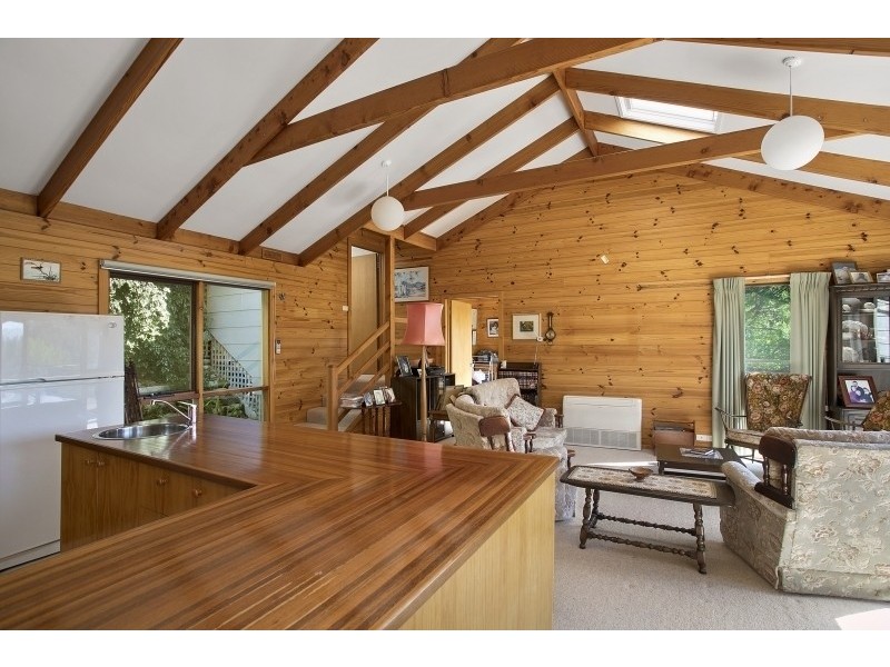 22 Charles Street, Lorne VIC 3232