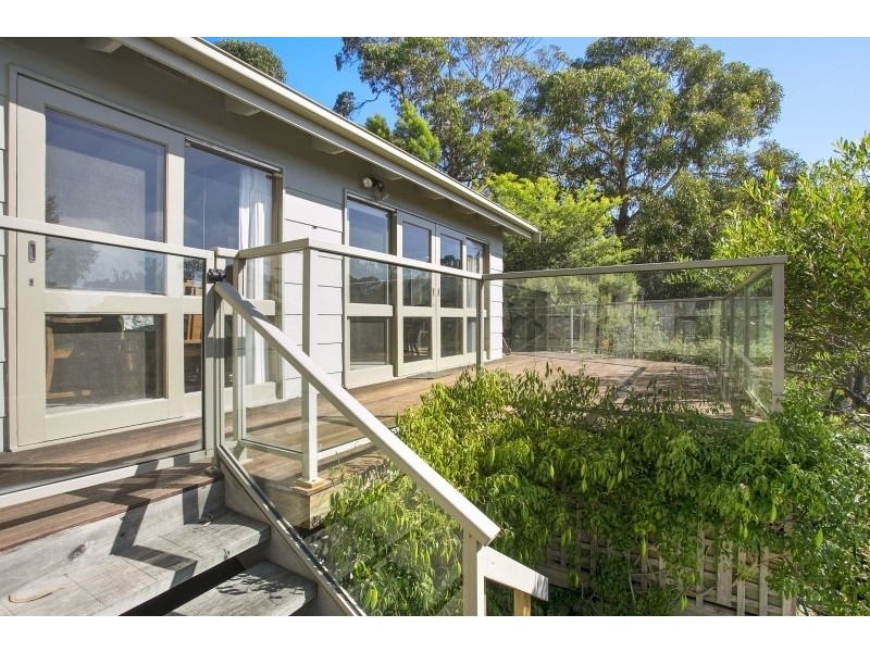 22 Charles Street, Lorne VIC 3232