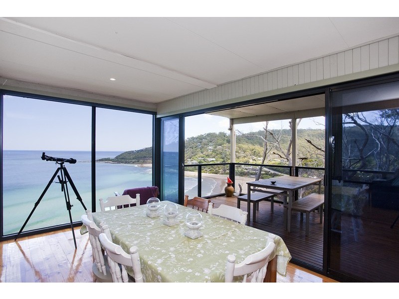 25 Iluka Avenue, Wye River VIC 3221