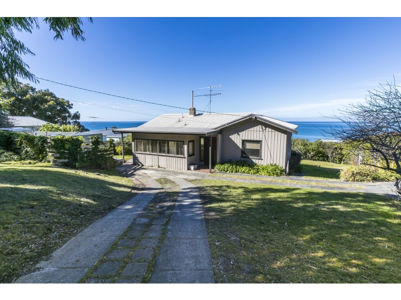 8 Smithers Street, Lorne VIC 3232