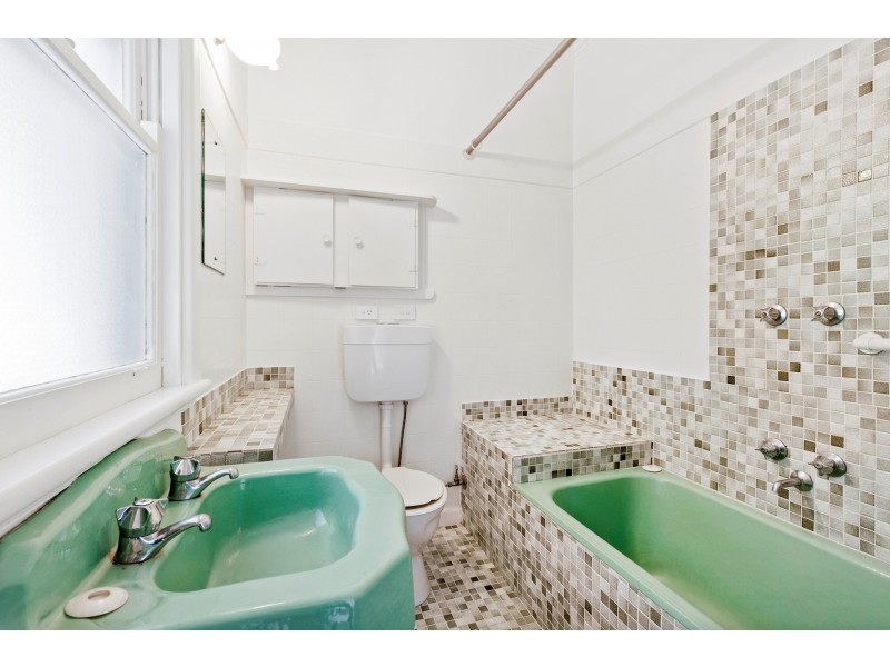 8 Smithers Street, Lorne VIC 3232