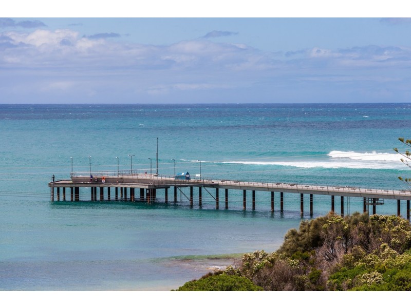 10/256-260 Mountjoy Parade, Lorne VIC 3232