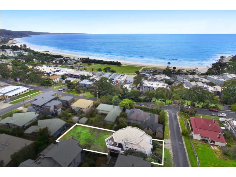 2 Fern Avenue, Lorne VIC 3232