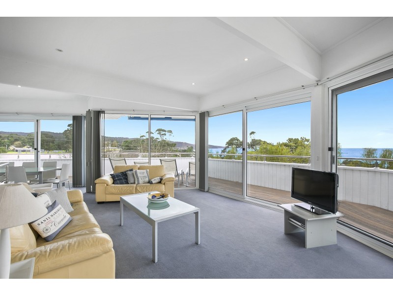 2 Fern Avenue, Lorne VIC 3232
