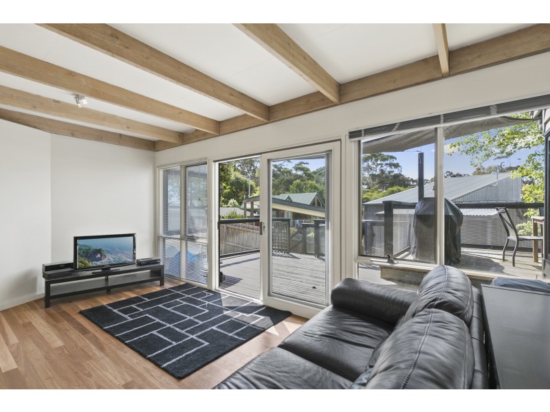 3/12 Minapre Street, Lorne VIC 3232