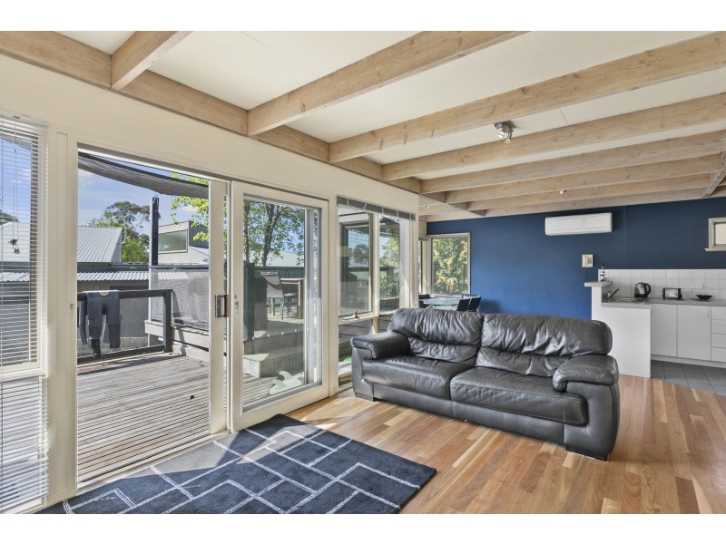 3/12 Minapre Street, Lorne VIC 3232