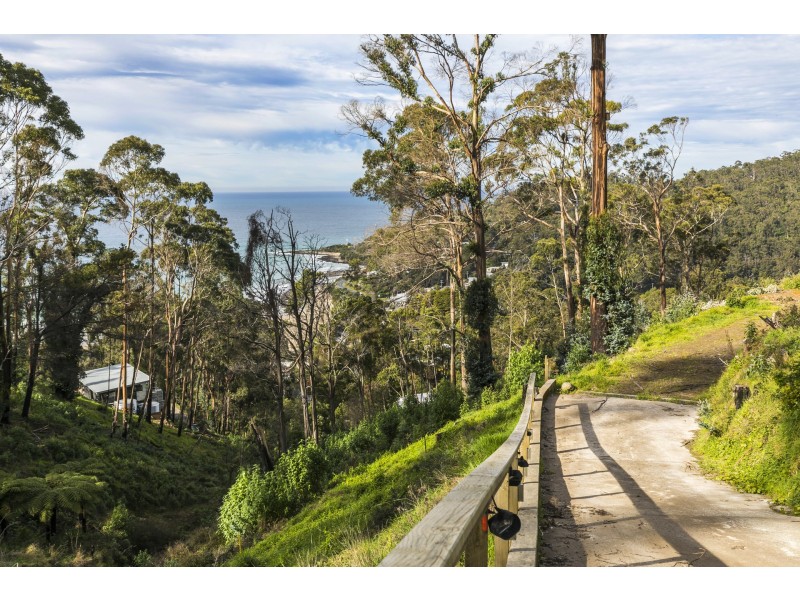 26 Karingal Drive, Wye River VIC 3221