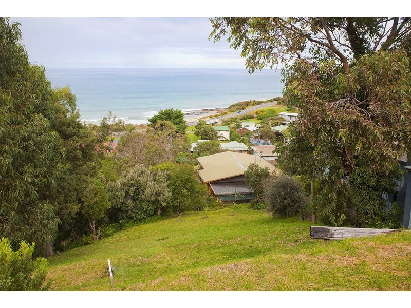 32 Harrington Street, Separation Creek VIC 3221