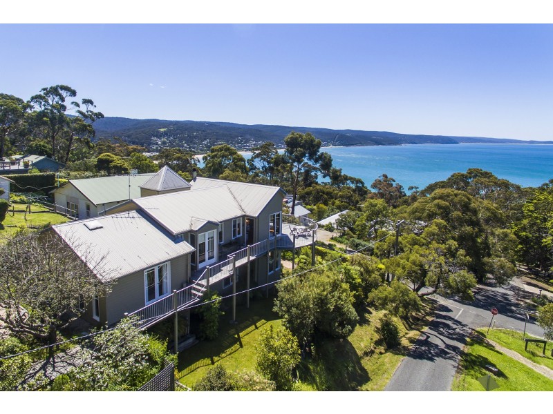 68 Charles Street, Lorne VIC 3232
