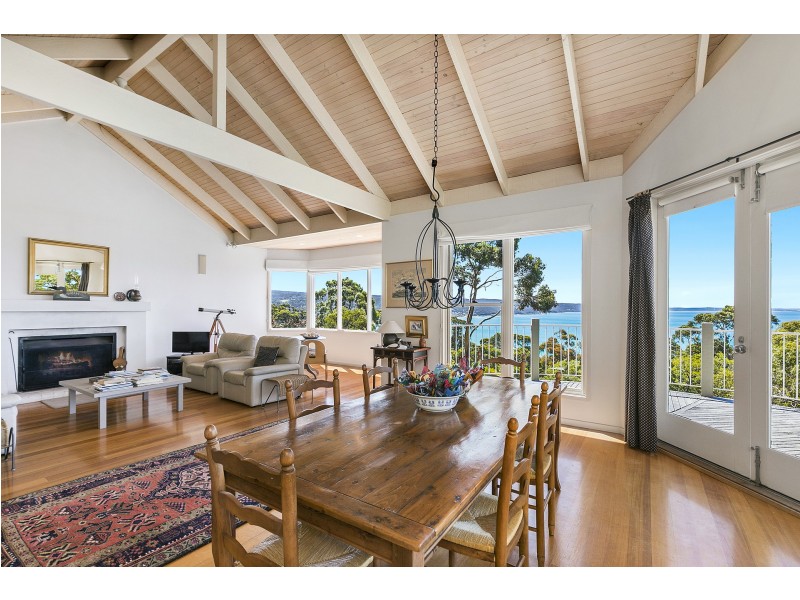 68 Charles Street, Lorne VIC 3232