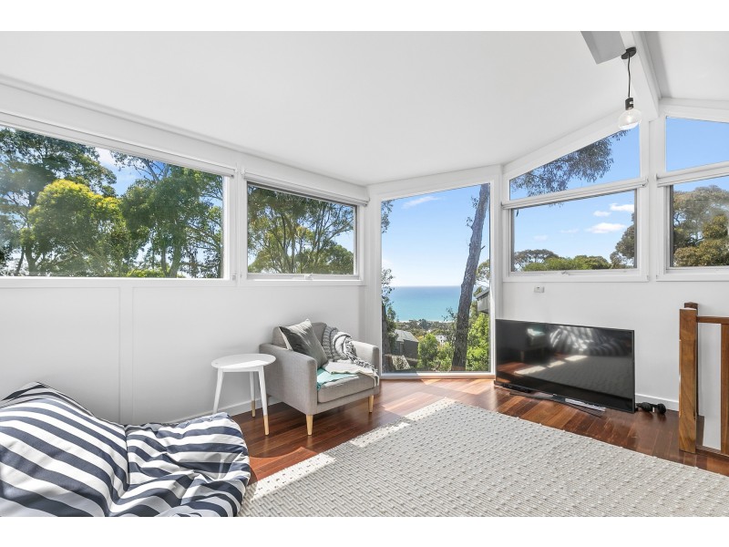 23 Toorak Terrace, Lorne VIC 3232