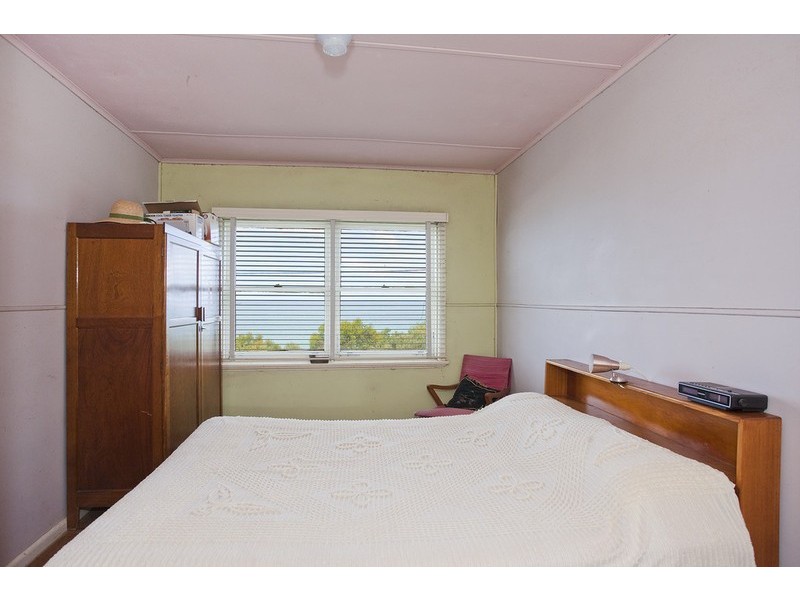 79 Hall Street, Lorne VIC 3232