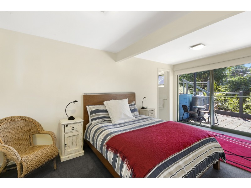 2 Minapre Street, Lorne VIC 3232