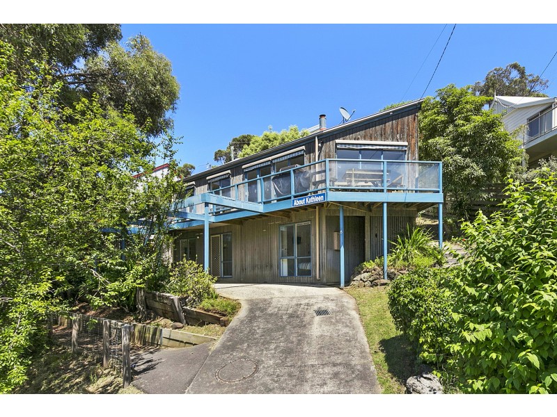 15 Deans Marsh Road, Lorne VIC 3232