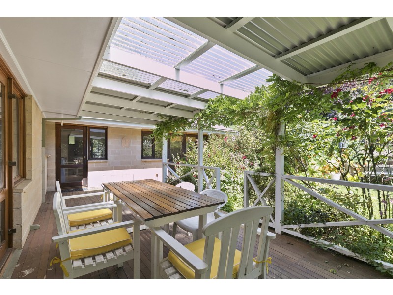 51 Charles Street, Lorne VIC 3232