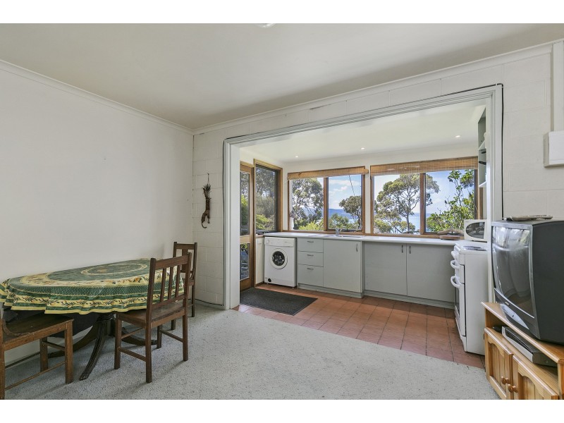 51 Charles Street, Lorne VIC 3232